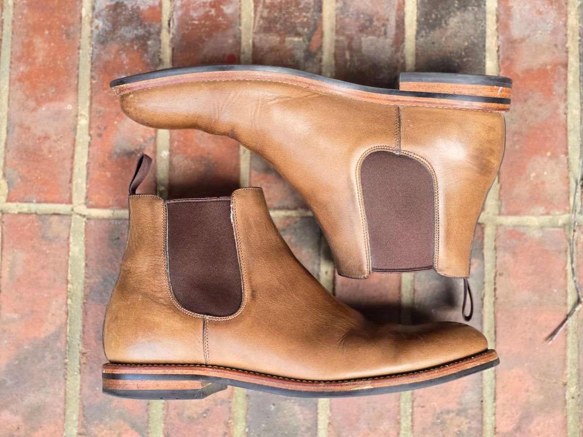 Photo by alanight on April 1, 2025 of the Grant Stone Chelsea Boot in Horween Dune Chromexcel.