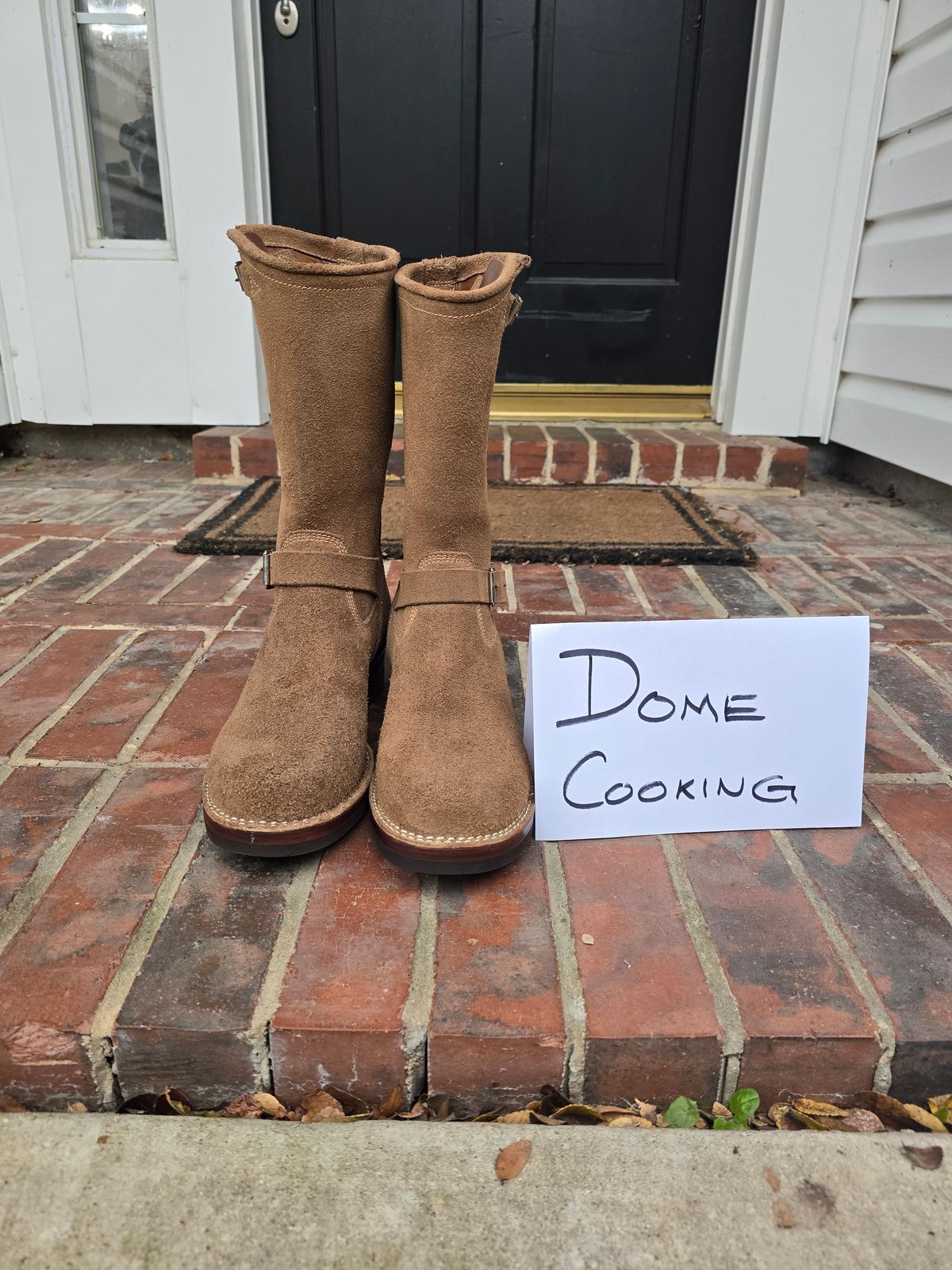 Photo by alanight on November 1, 2025 of the Kiattoko Engineer in Horween Marine Field Roughout.