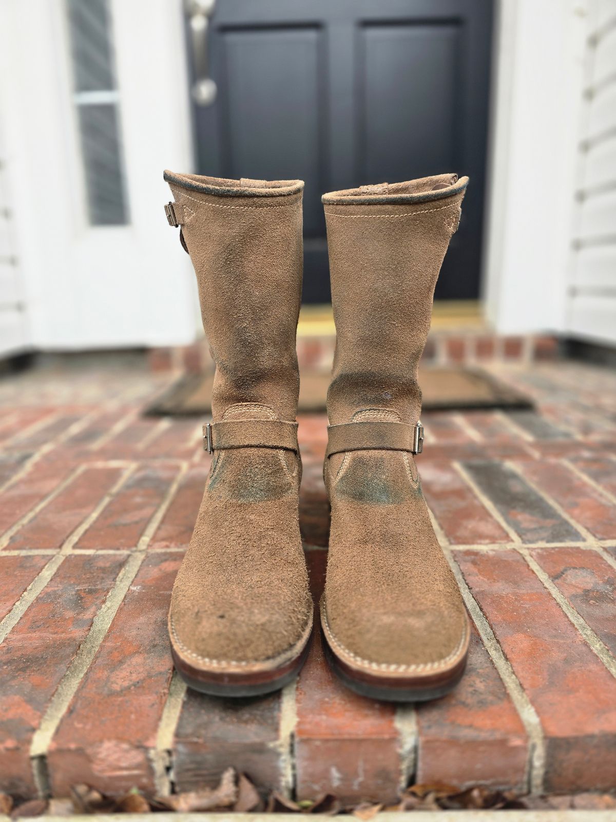 Photo by alanight on December 5, 2025 of the Kiattoko Engineer in Horween Marine Field Roughout.