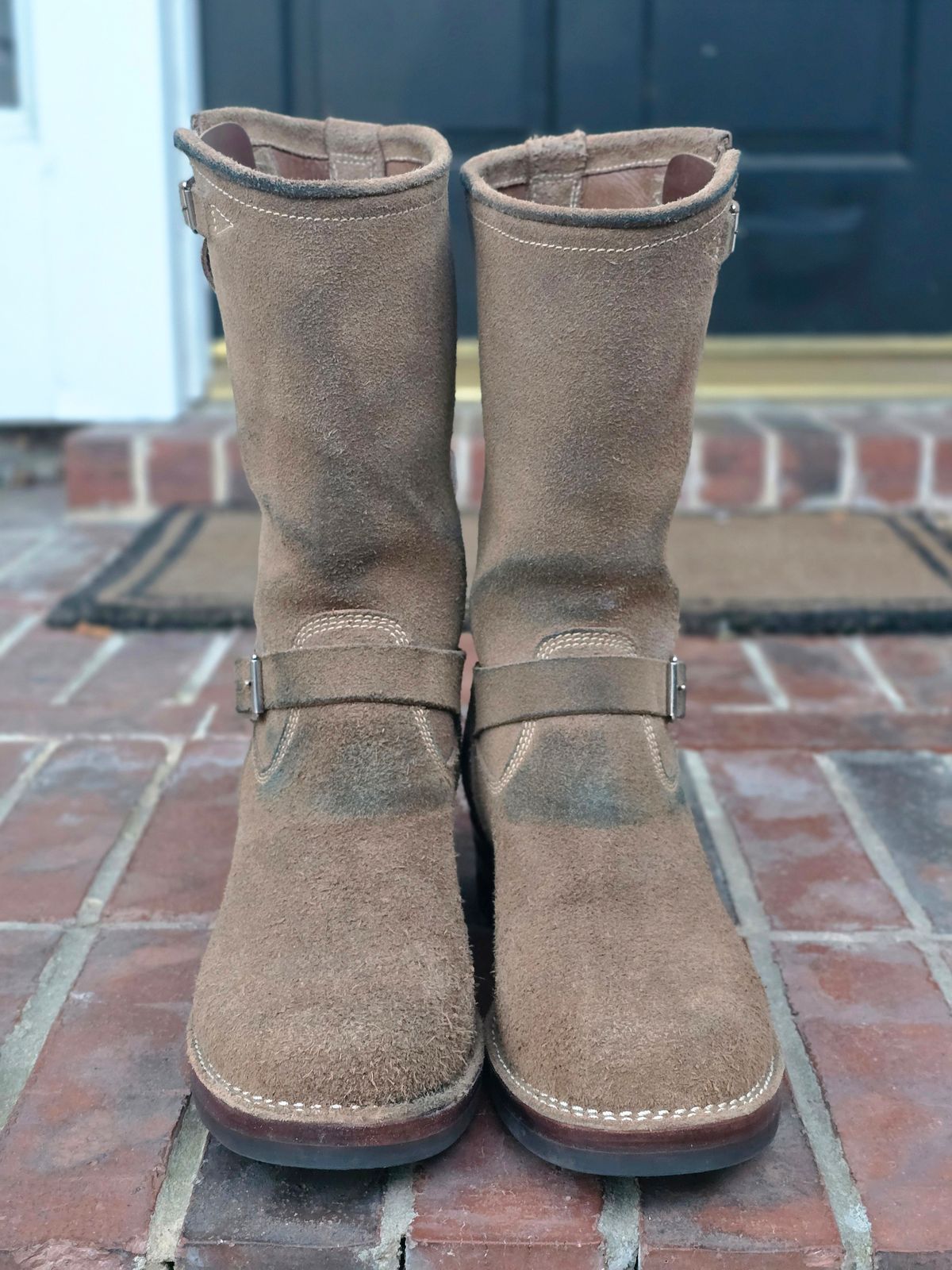 Photo by alanight on January 5, 2026 of the Kiattoko Engineer in Horween Marine Field Roughout.