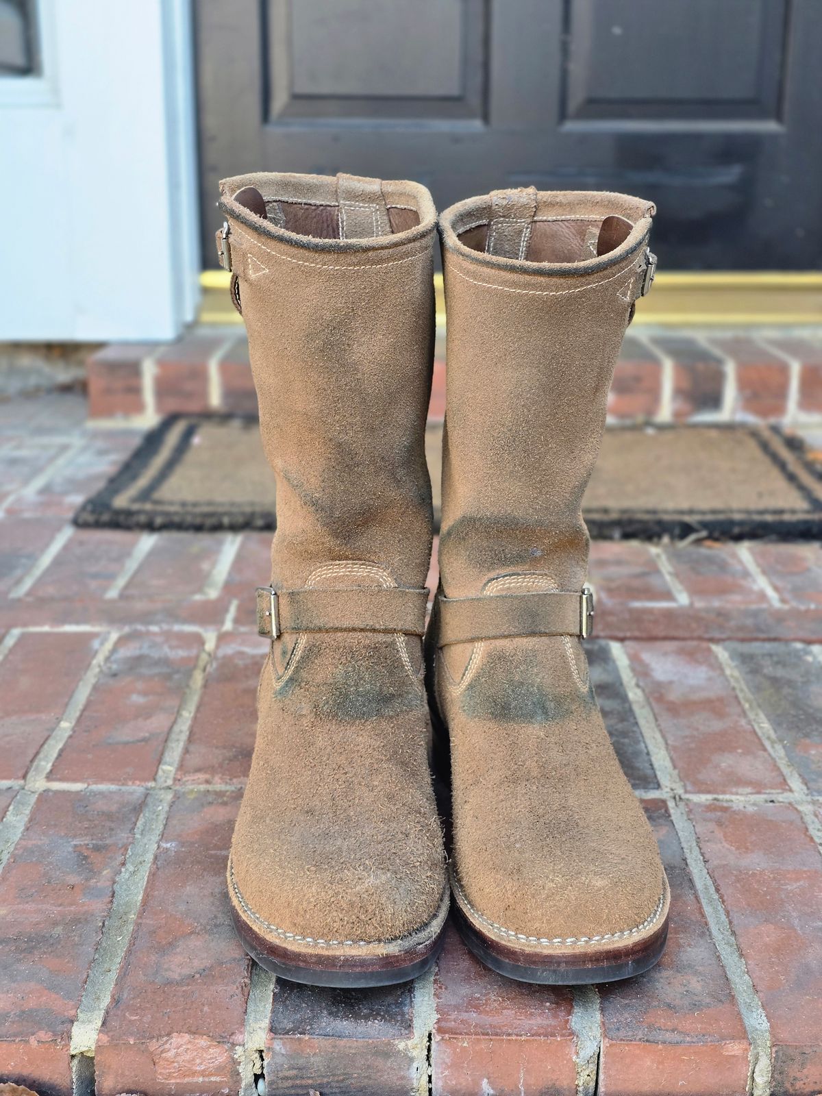 Photo by alanight on February 5, 2026 of the Kiattoko Engineer in Horween Marine Field Roughout.