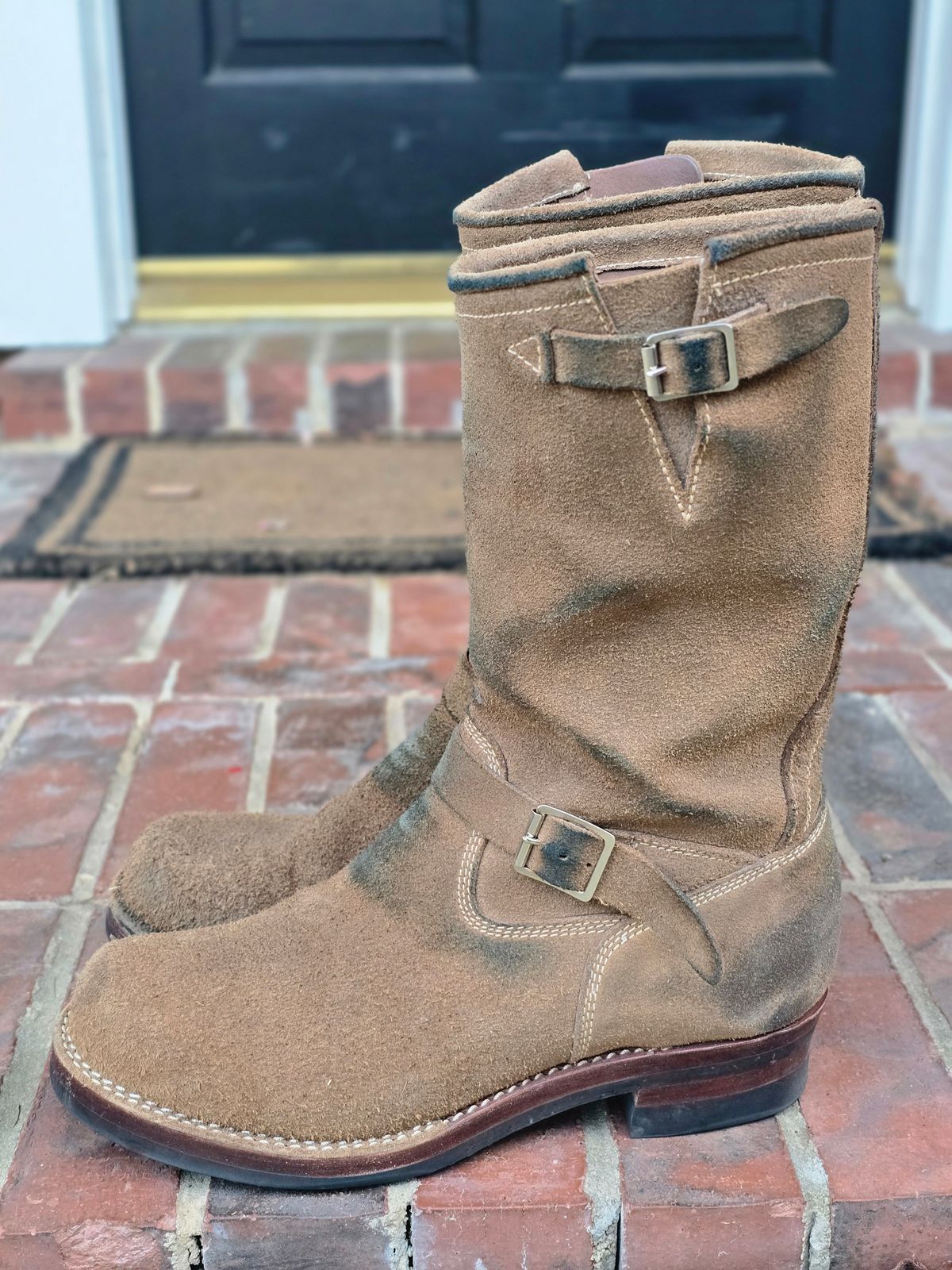 Photo by alanight on March 6, 2026 of the Kiattoko Engineer in Horween Marine Field Roughout.