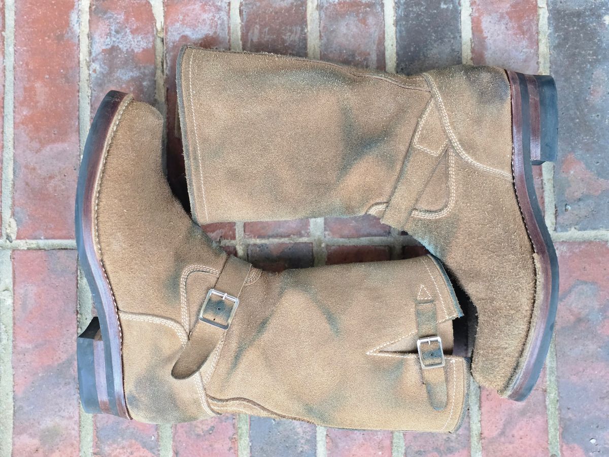 Photo by alanight on March 6, 2026 of the Kiattoko Engineer in Horween Marine Field Roughout.