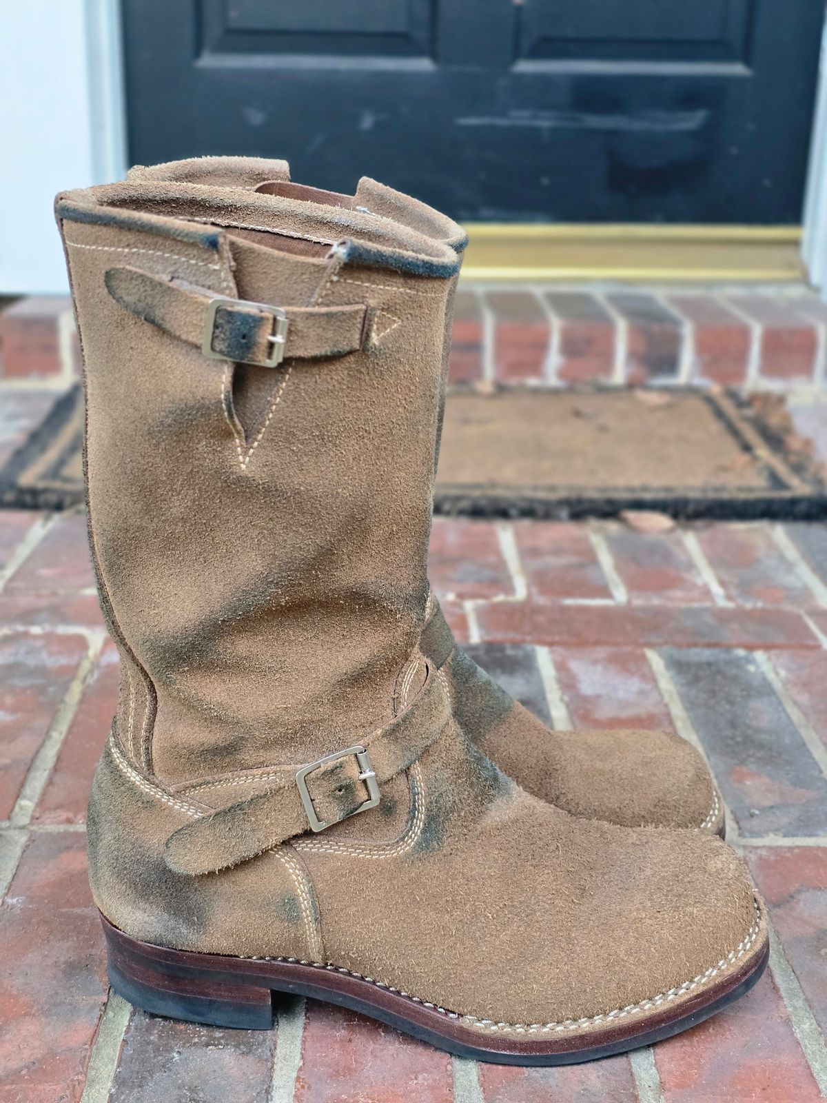 Photo by alanight on March 6, 2026 of the Kiattoko Engineer in Horween Marine Field Roughout.