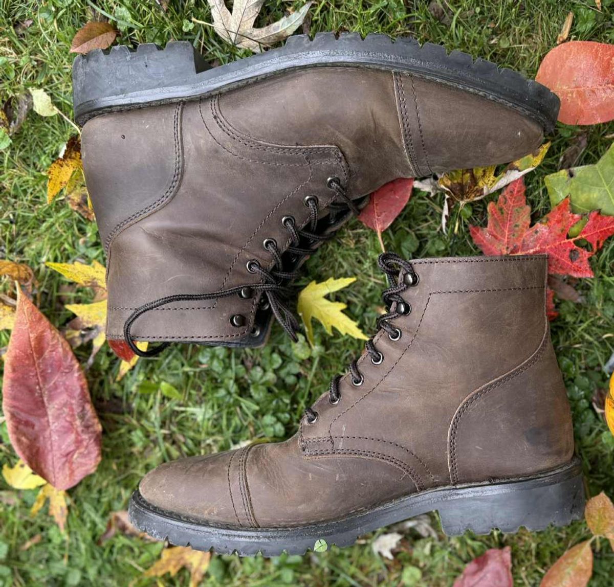 Photo by calljeef on November 4, 2025 of the Thursday Captain in Tobacco Rugged & Resilient.