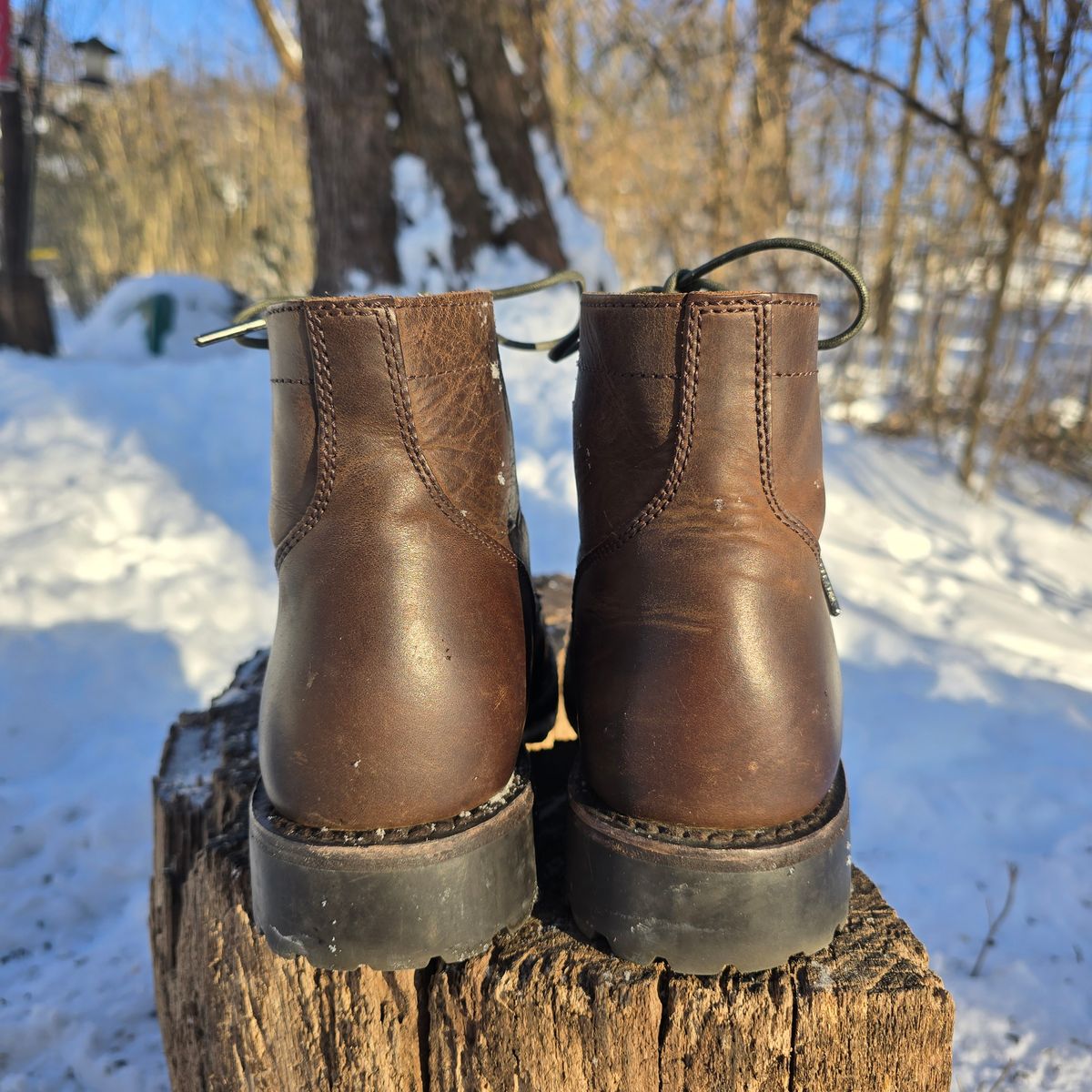 Photo by calljeef on January 30, 2026 of the Thursday Captain in Tobacco Rugged & Resilient.