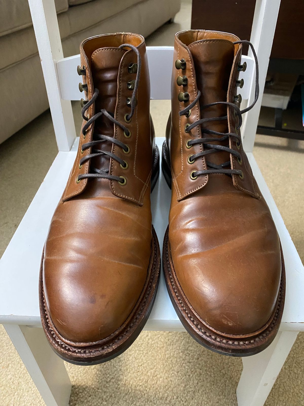 Photo by ZacharyQian on January 5, 2025 of the Grant Stone Edward Boot in Horween Unglazed Natural Shell Cordovan.