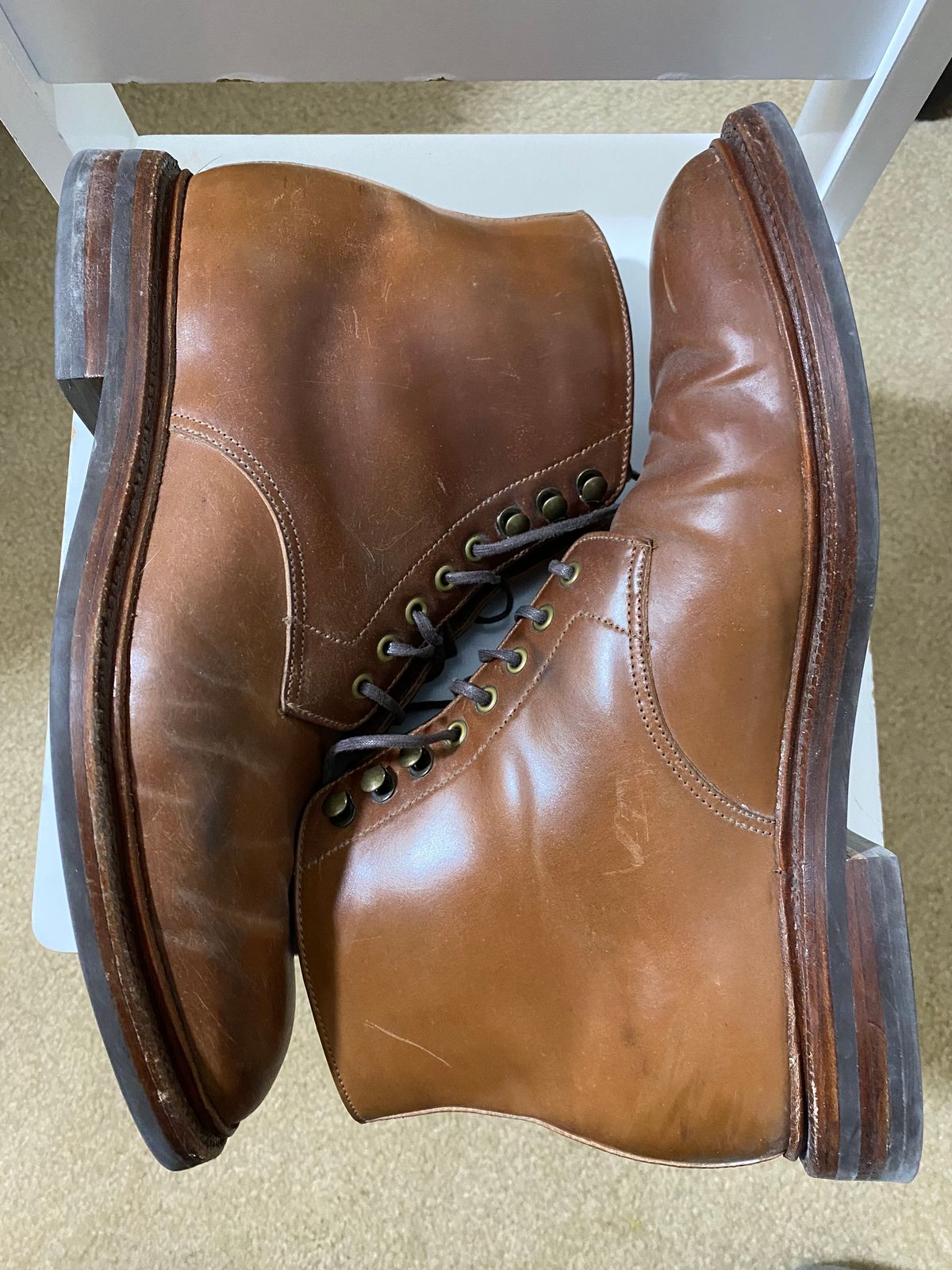 Photo by ZacharyQian on March 6, 2025 of the Grant Stone Edward Boot in Horween Unglazed Natural Shell Cordovan.