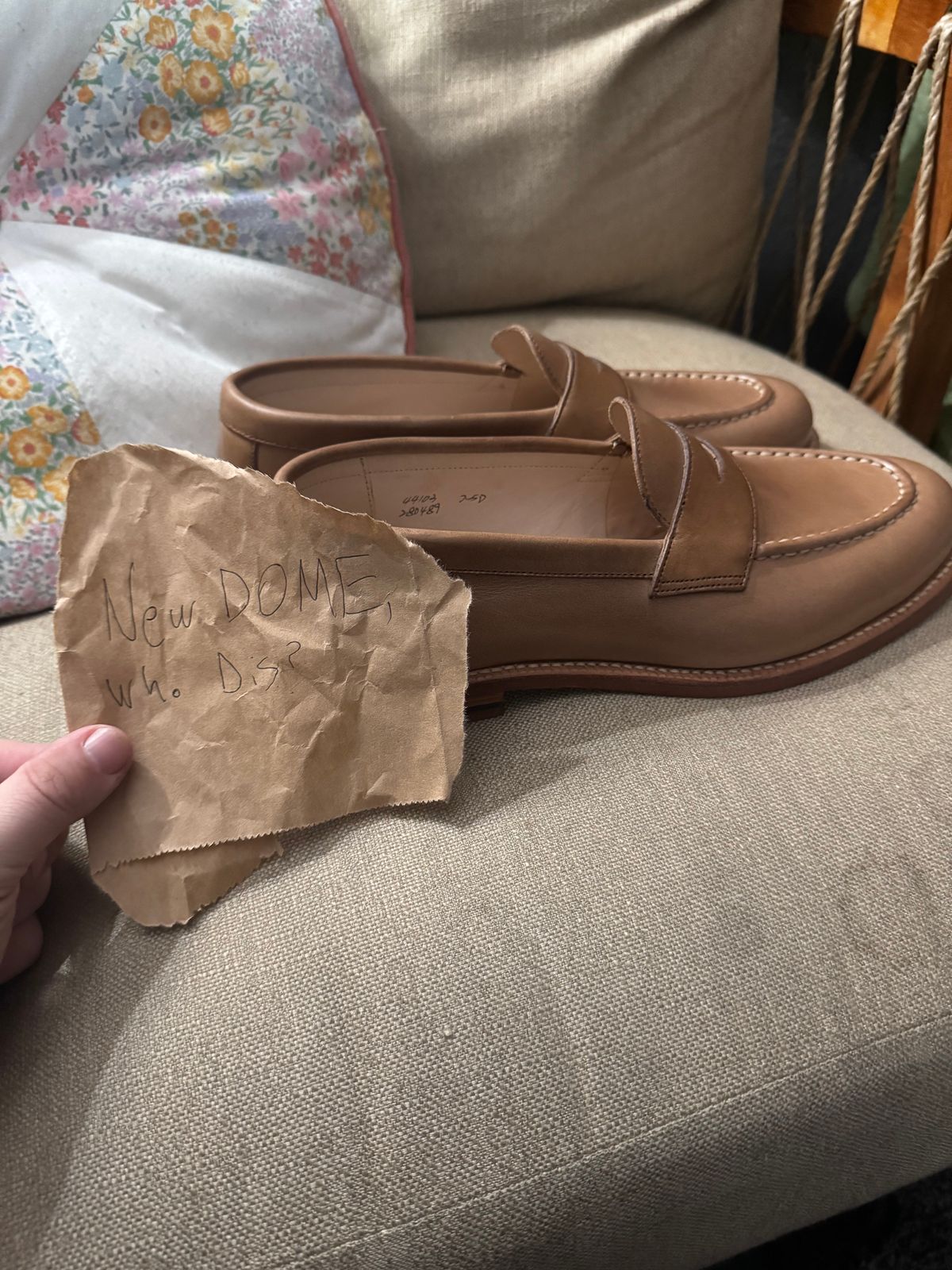 Photo by Keaton on October 1, 2025 of the Grant Stone Traveler Penny in Horween Dune Chromexcel.