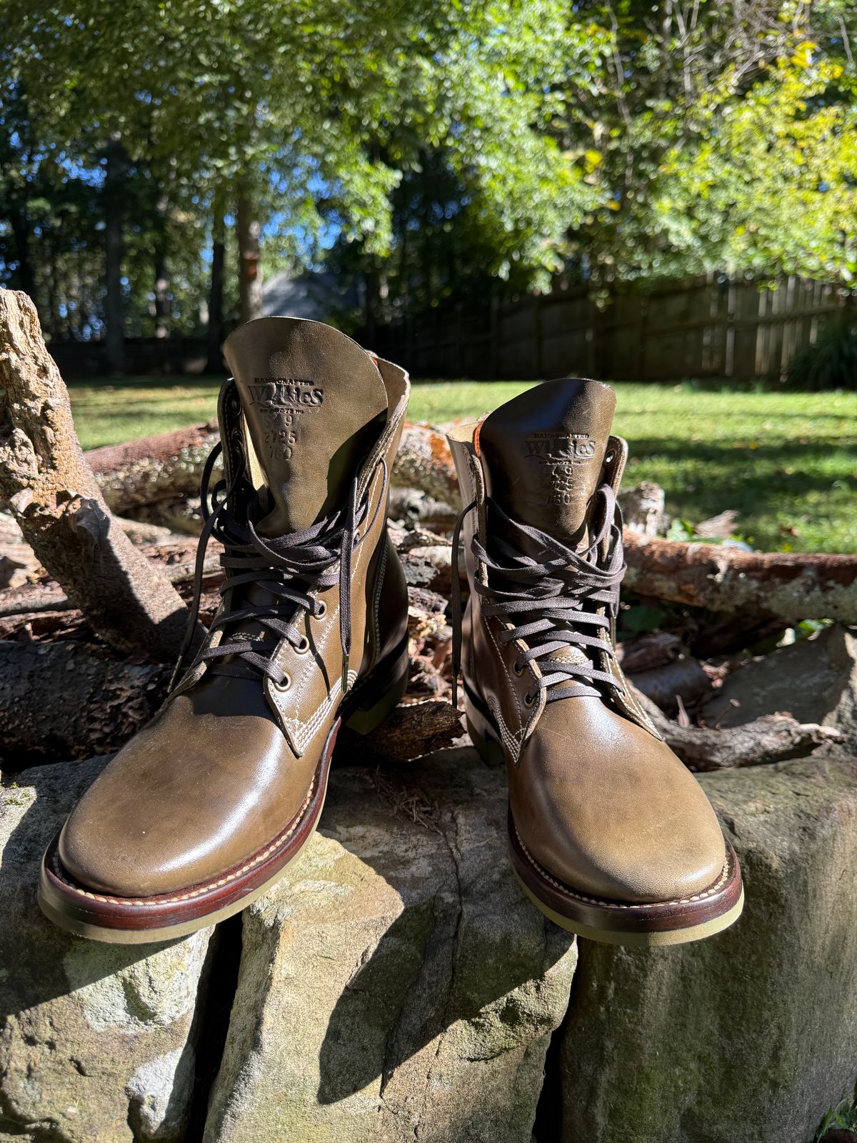 Photo by DinkyDog on October 3, 2025 of the Willie's Handmade Boots Boondocker in Maryam Olive Horsebutt.