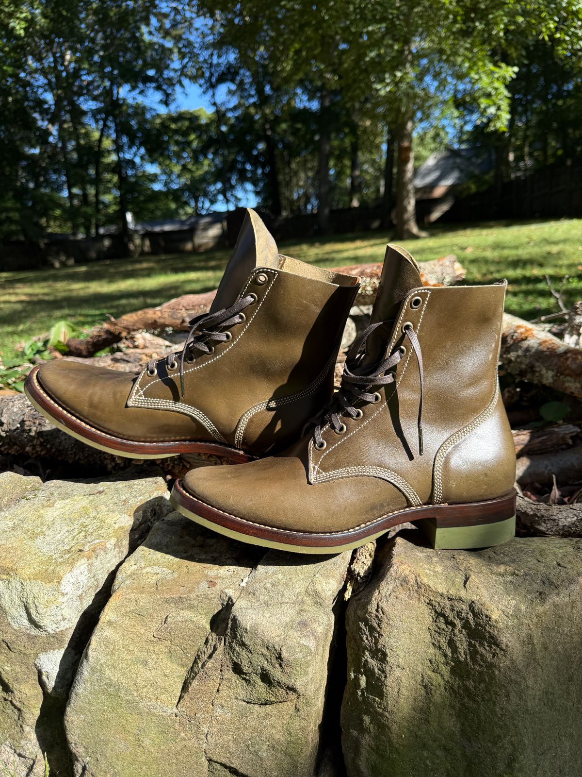 Photo by DinkyDog on October 3, 2025 of the Willie's Handmade Boots Boondocker in Maryam Olive Horsebutt.