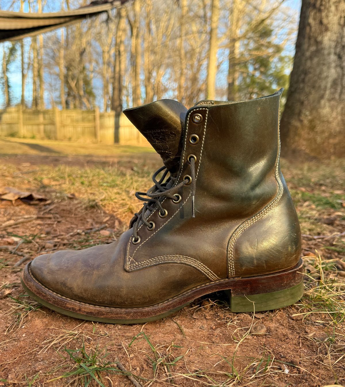 Photo by DinkyDog on December 31, 2025 of the Willie's Handmade Boots Boondocker in Maryam Olive Horsebutt.