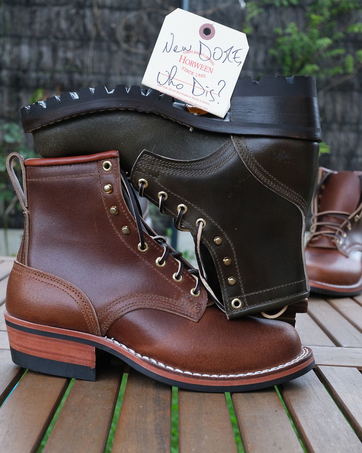 Photo by Clemmach on October 1, 2025 of the Nicks Robert in Horween Ember Waxed Flesh.
