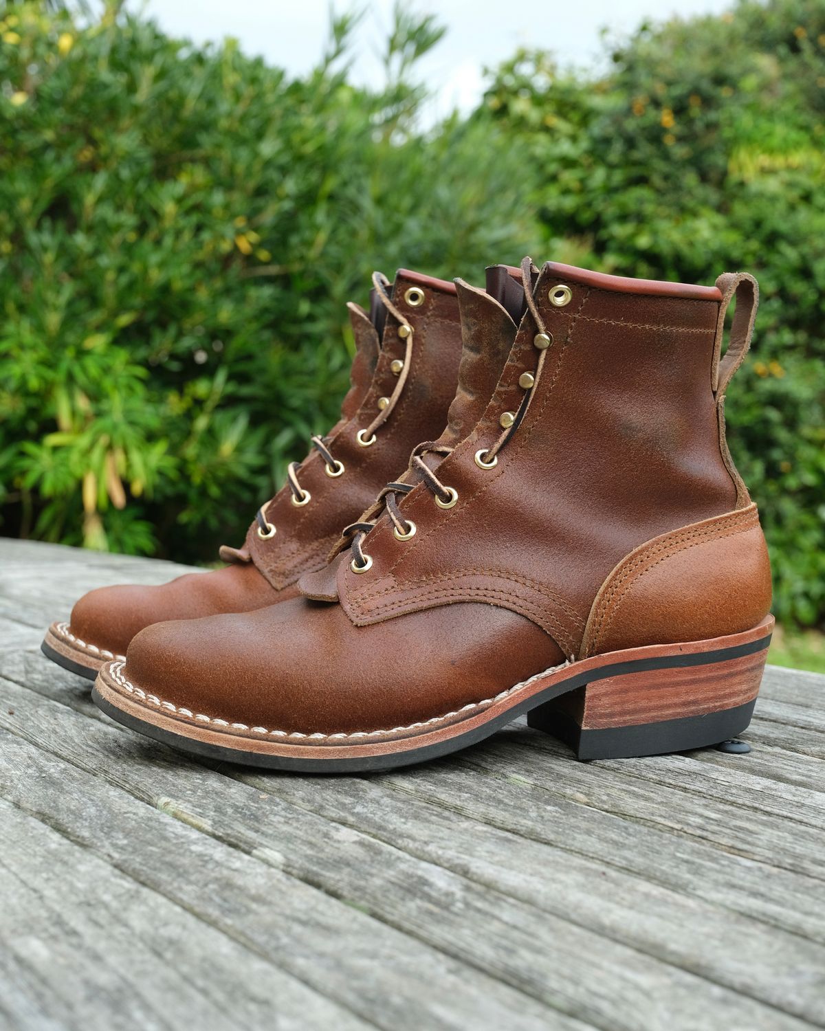 Photo by Clemmach on October 26, 2025 of the Nicks Robert in Horween Ember Waxed Flesh.