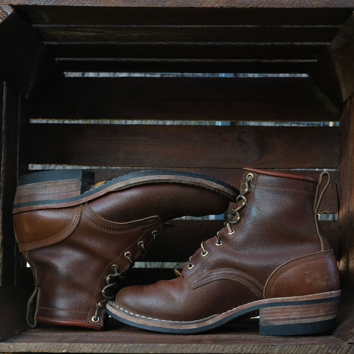 Photo by Clemmach on December 26, 2025 of the Nicks Robert in Horween Ember Waxed Flesh.