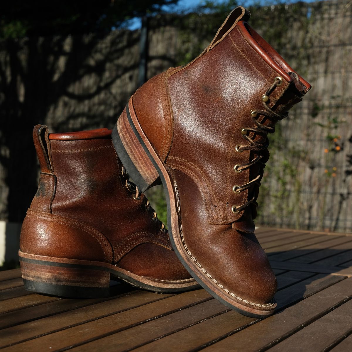 Photo by Clemmach on January 2, 2026 of the Nicks Robert in Horween Ember Waxed Flesh.