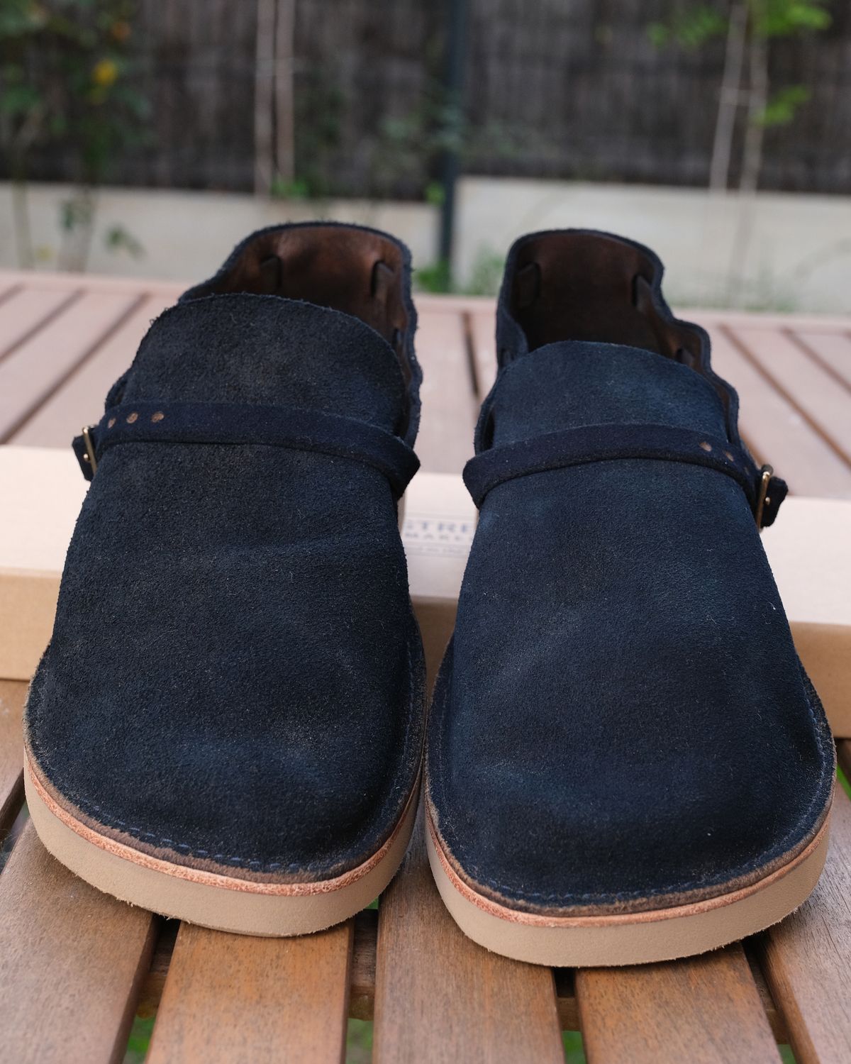 Photo by Clemmach on October 1, 2025 of the Oak Street Bootmakers Country Loafer in Horween Natural Indigo Chromexcel Roughout.
