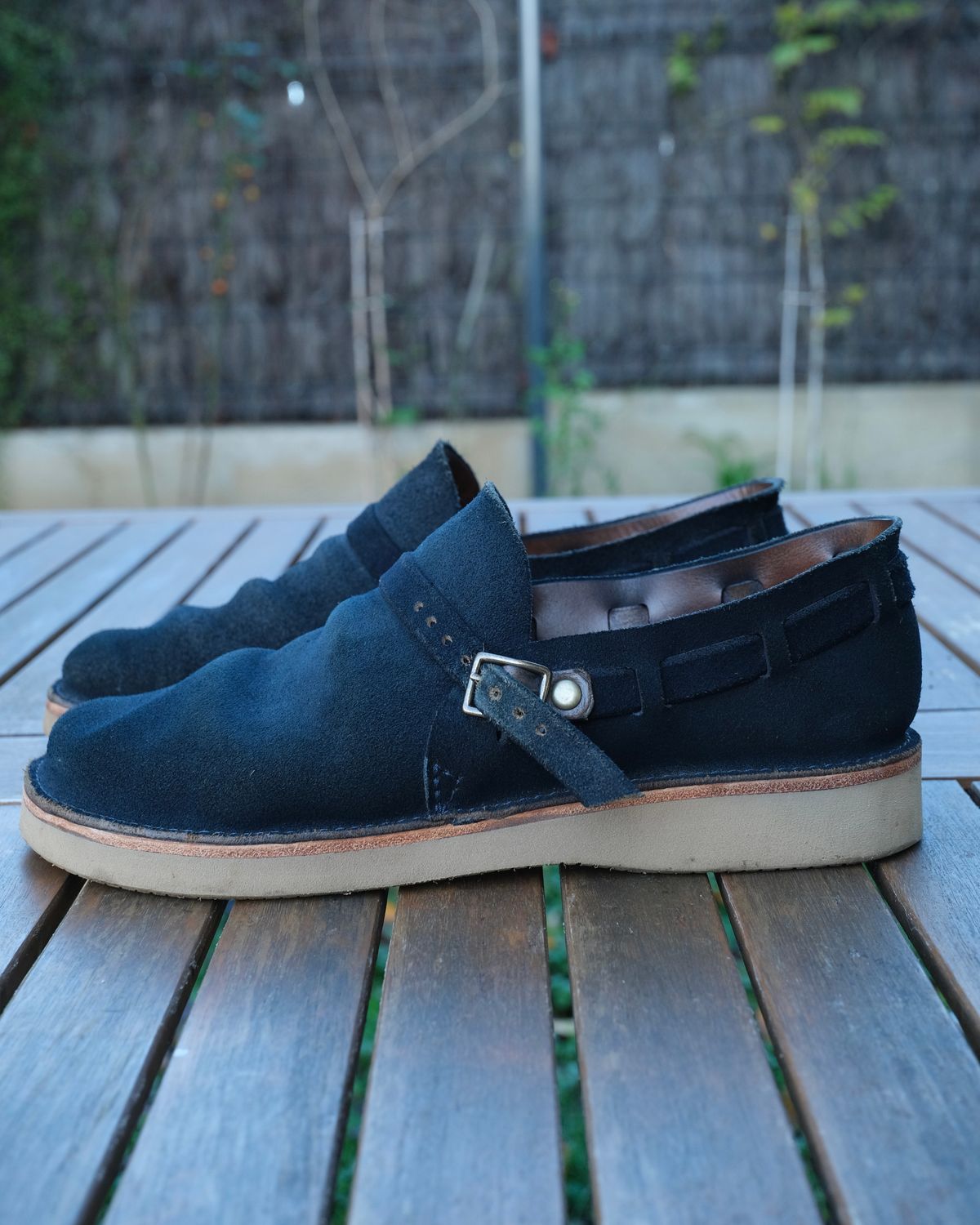 Photo by Clemmach on November 24, 2025 of the Oak Street Bootmakers Country Loafer in Horween Natural Indigo Chromexcel Roughout.