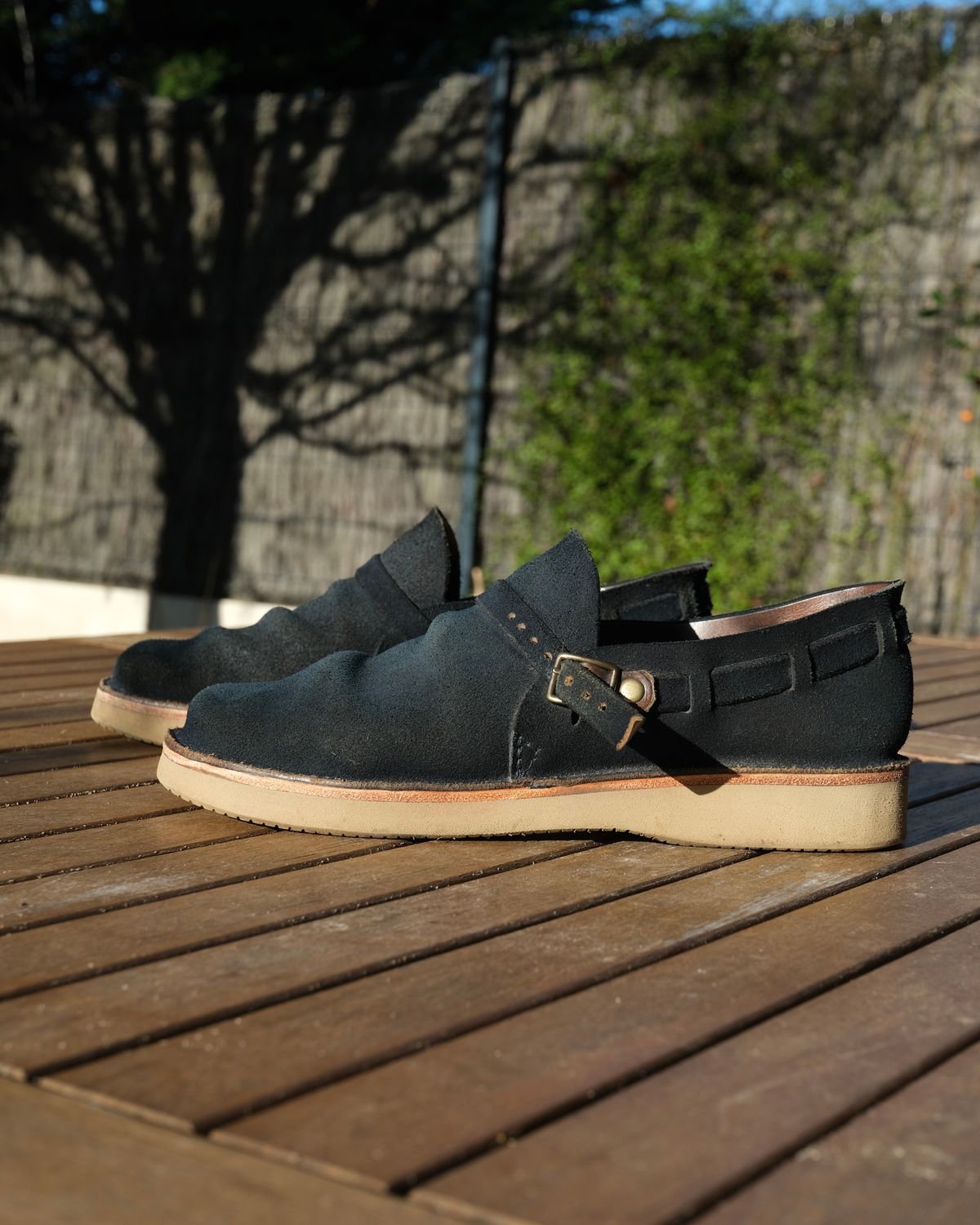 Photo by Clemmach on January 2, 2026 of the Oak Street Bootmakers Country Loafer in Horween Natural Indigo Chromexcel Roughout.