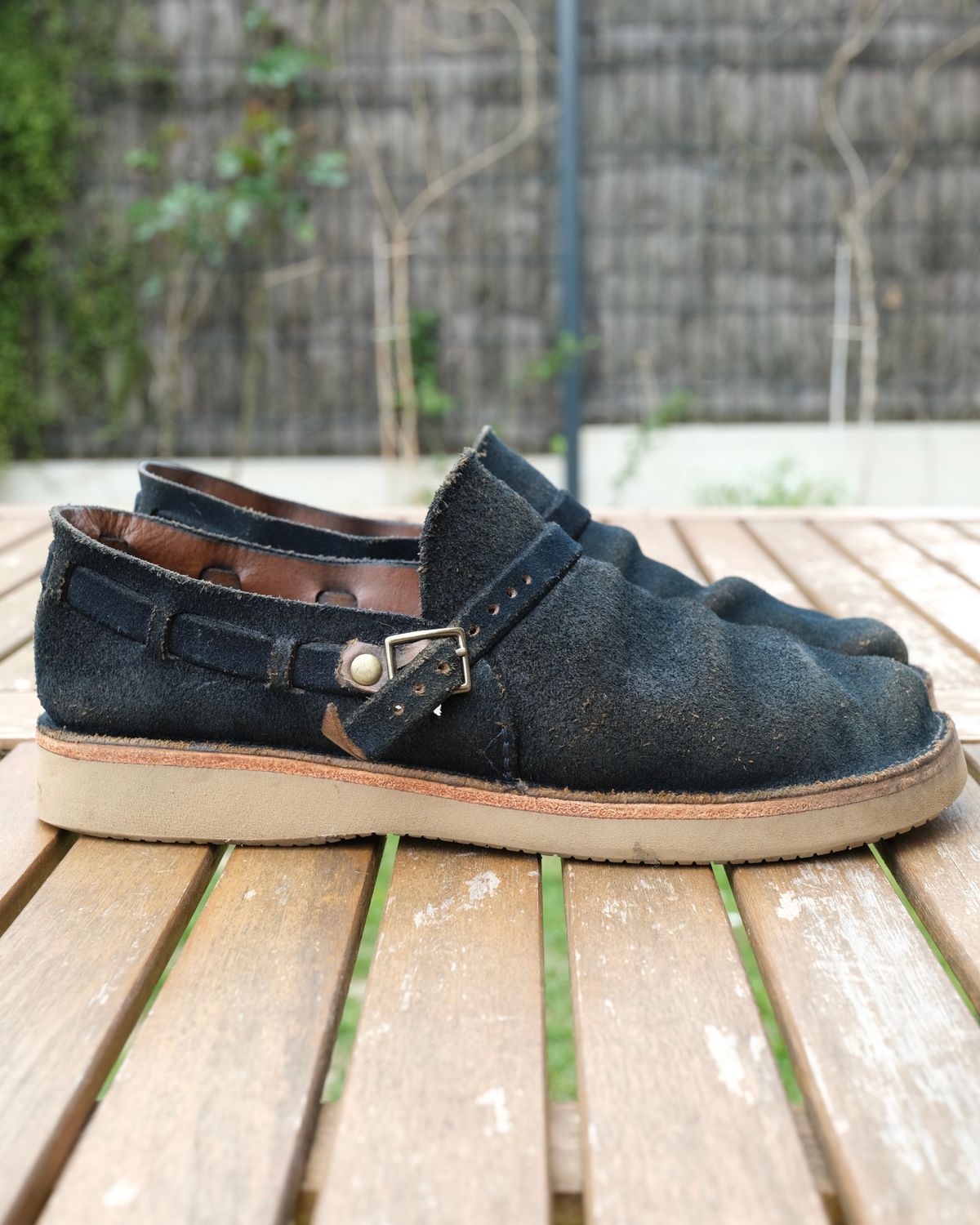 Photo by Clemmach on April 5, 2026 of the Oak Street Bootmakers Country Loafer in Horween Natural Indigo Chromexcel Roughout.