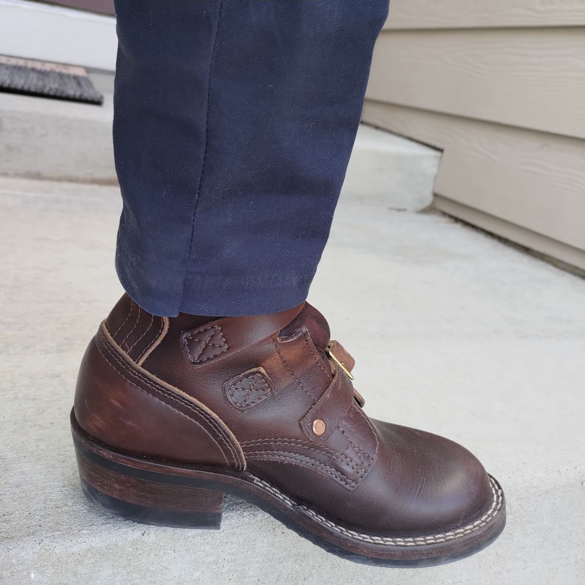 Photo by 3ringCircu5 on April 22, 2025 of the Nicks Heritage TankerPro in Horween Brown Chromexcel.