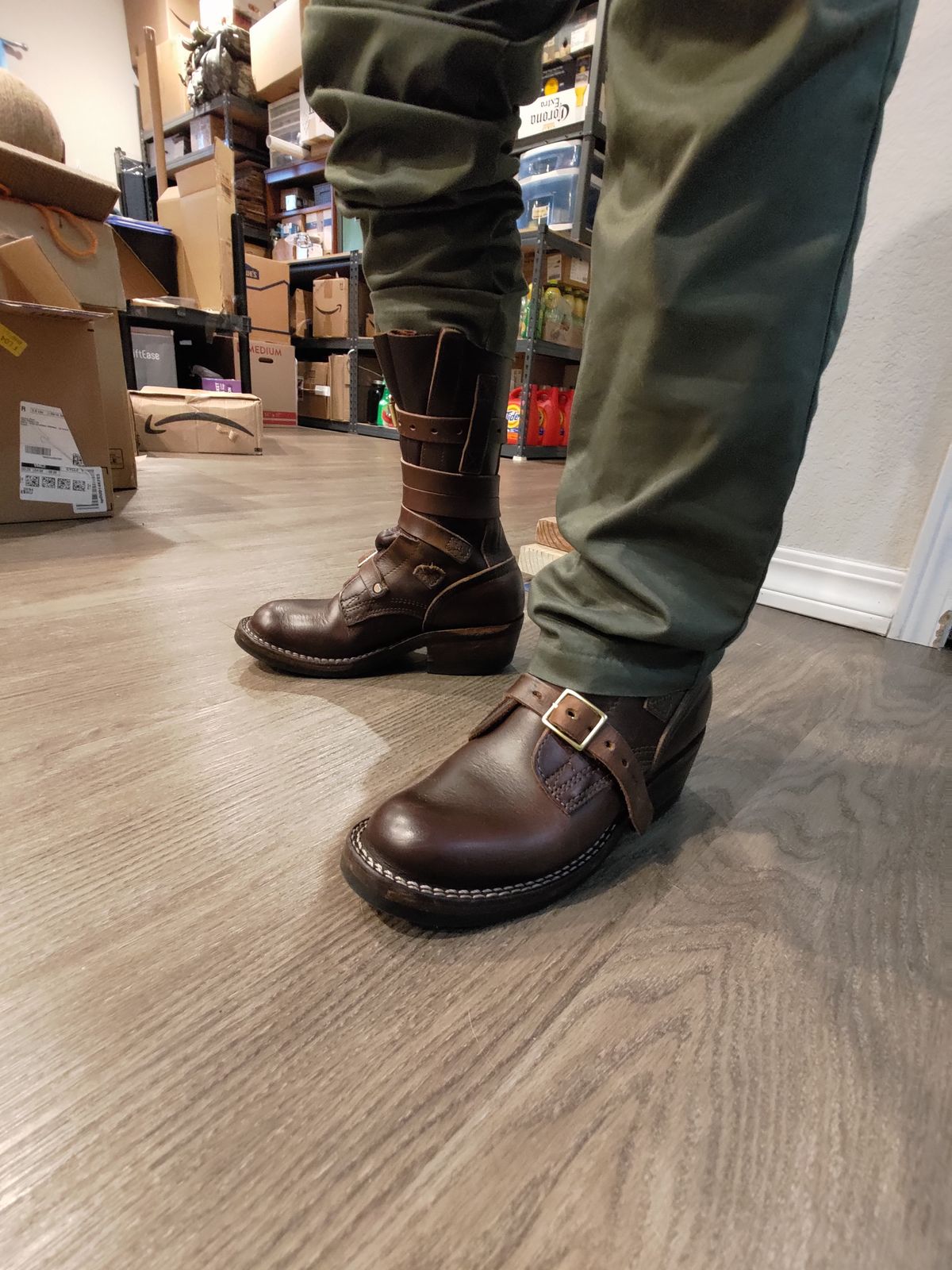 Photo by 3ringCircu5 on September 23, 2025 of the Nicks Heritage TankerPro in Horween Brown Chromexcel.