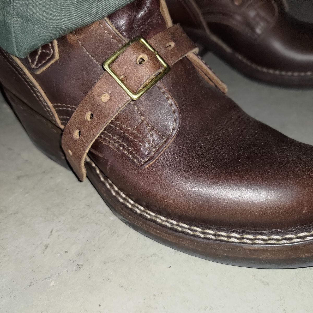 Photo by 3ringCircu5 on August 12, 2025 of the Nicks Heritage TankerPro in Horween Brown Chromexcel.