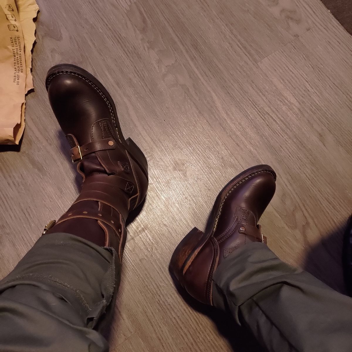 Photo by 3ringCircu5 on October 1, 2025 of the Nicks Heritage TankerPro in Horween Brown Chromexcel.