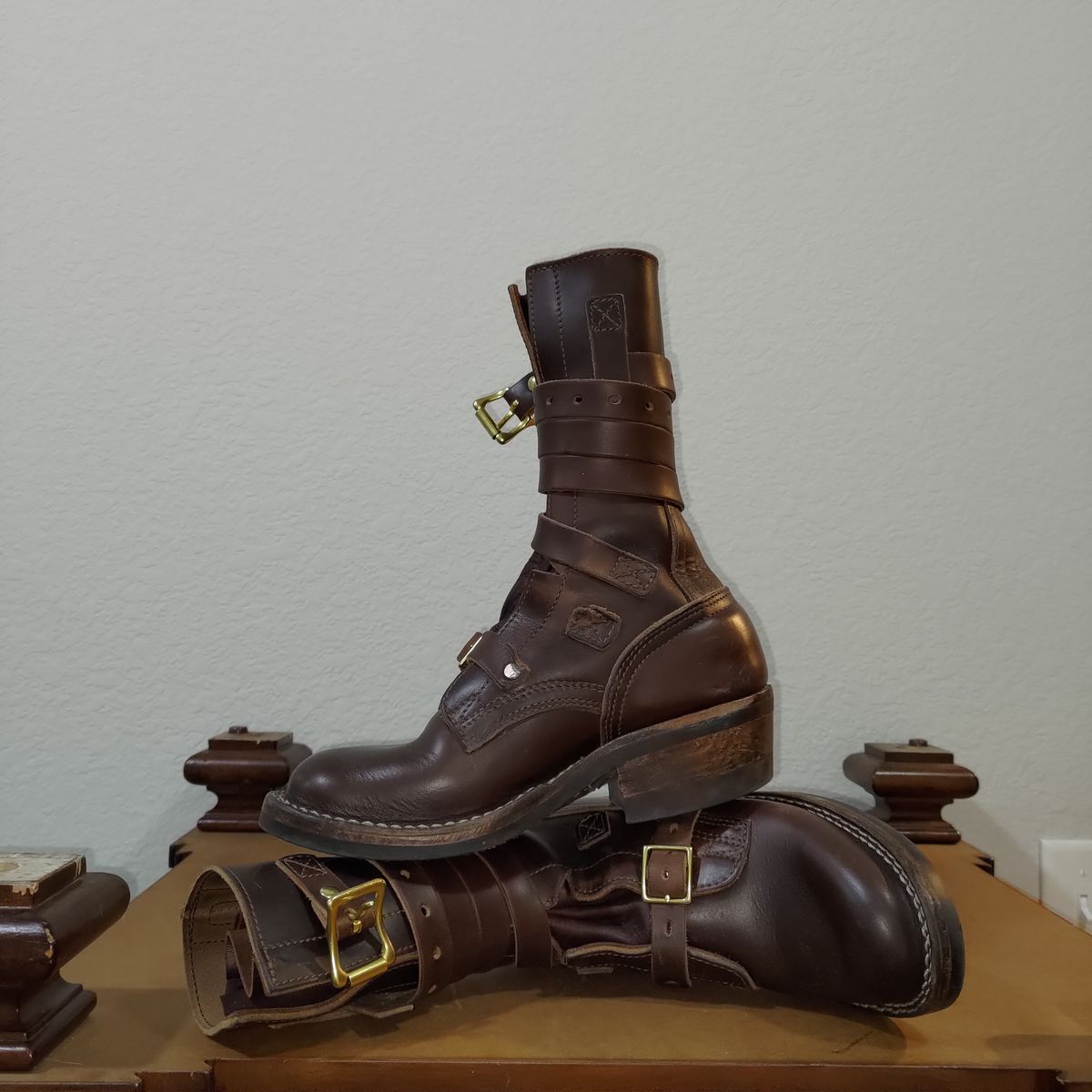 Photo by 3ringCircu5 on December 23, 2025 of the Nicks Heritage TankerPro in Horween Brown Chromexcel.