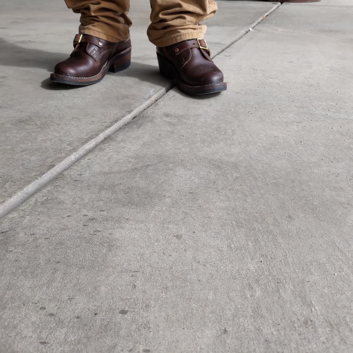 Photo by 3ringCircu5 on February 16, 2026 of the Nicks Heritage TankerPro in Horween Brown Chromexcel.