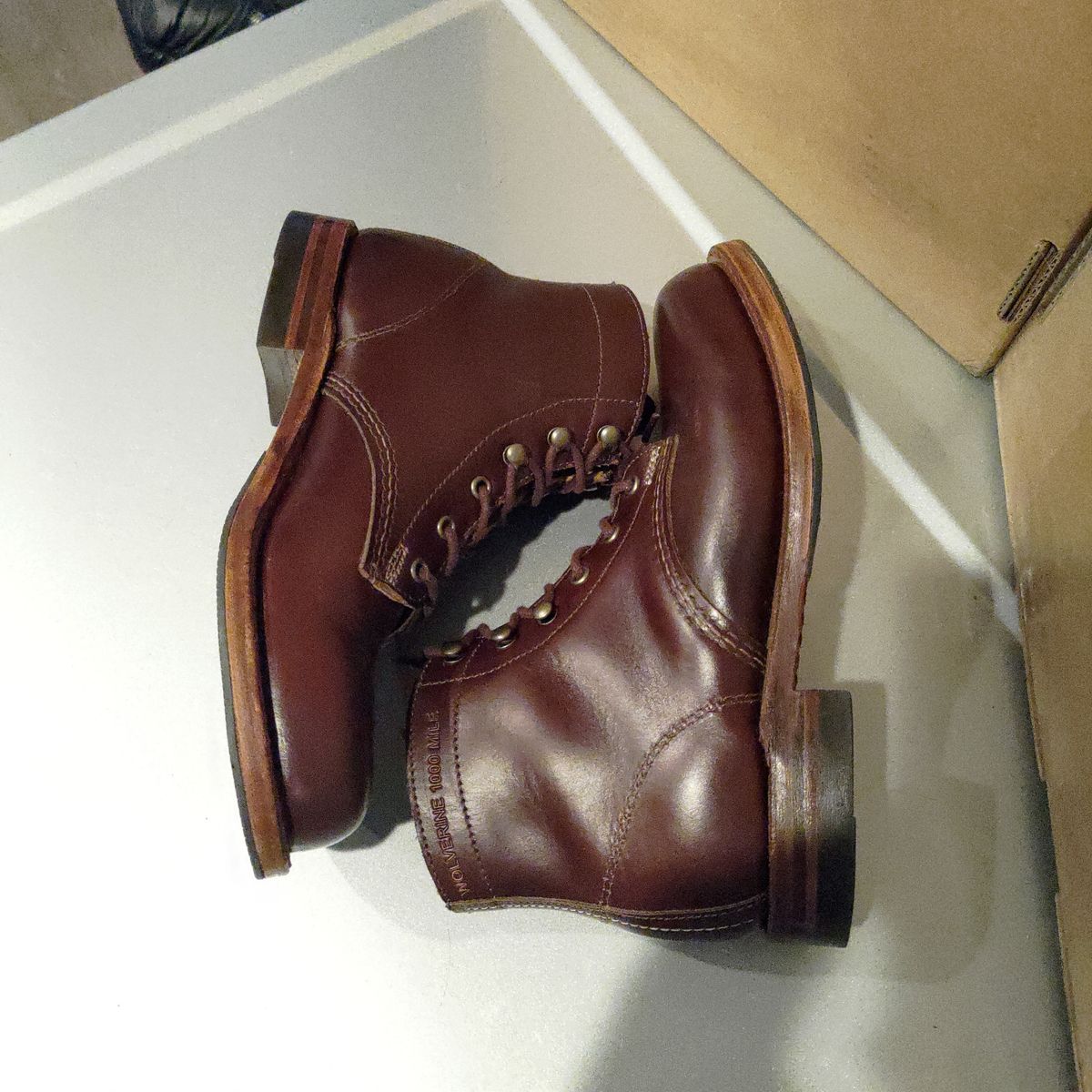 Photo by 3ringCircu5 on August 17, 2024 of the Wolverine 1000 Mile Plain-Toe Boot in Horween Tan/Cordovan (Color) Chromexcel.