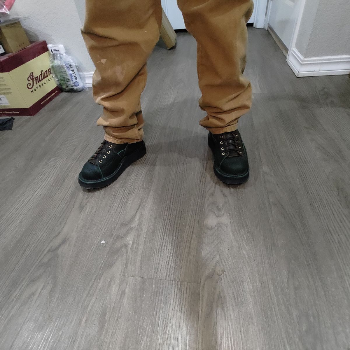 Photo by 3ringCircu5 on October 18, 2025 of the JK Boots Custom Model in Jurassic Bison & Horween Brown Waxed Flesh.