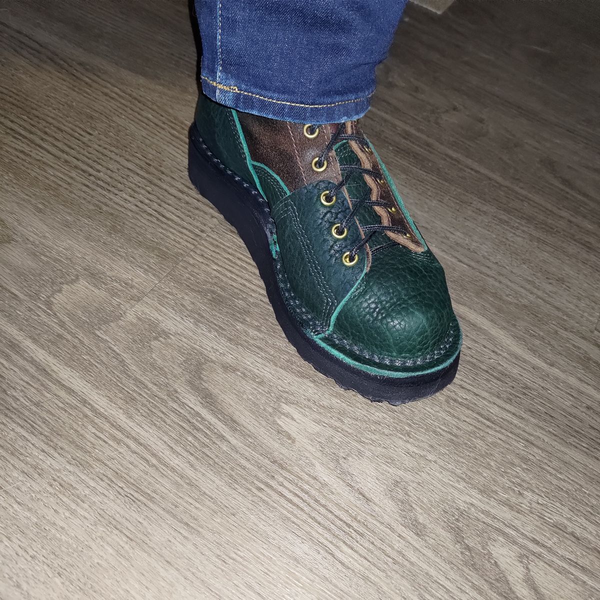 Photo by 3ringCircu5 on October 17, 2025 of the JK Boots Custom Model in Jurassic Bison & Horween Brown Waxed Flesh.
