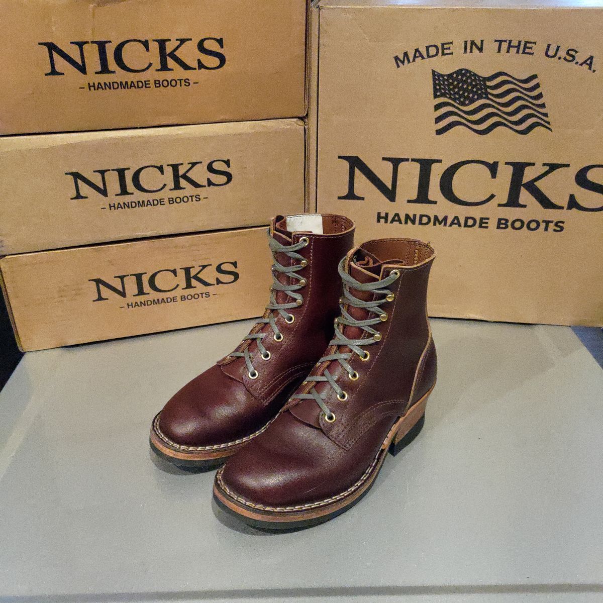 Photo by 3ringCircu5 on August 17, 2024 of the Nicks MTO in Horween Tan Waxed Flesh.