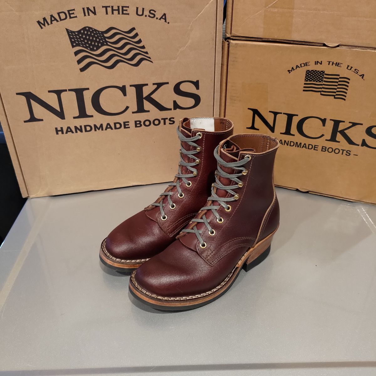 Photo by 3ringCircu5 on August 17, 2024 of the Nicks MTO in Horween Tan Waxed Flesh.