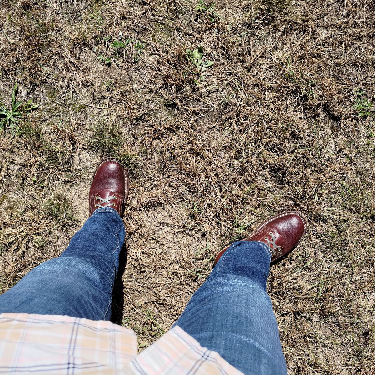 Photo by 3ringCircu5 on September 27, 2024 of the Nicks MTO in Horween Tan Waxed Flesh.