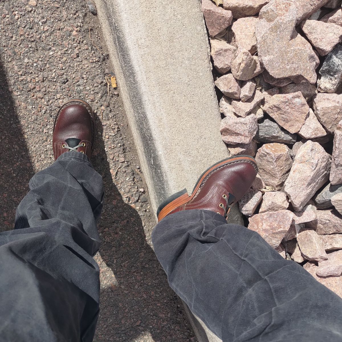 Photo by 3ringCircu5 on April 16, 2025 of the Nicks MTO in Horween Tan Waxed Flesh.