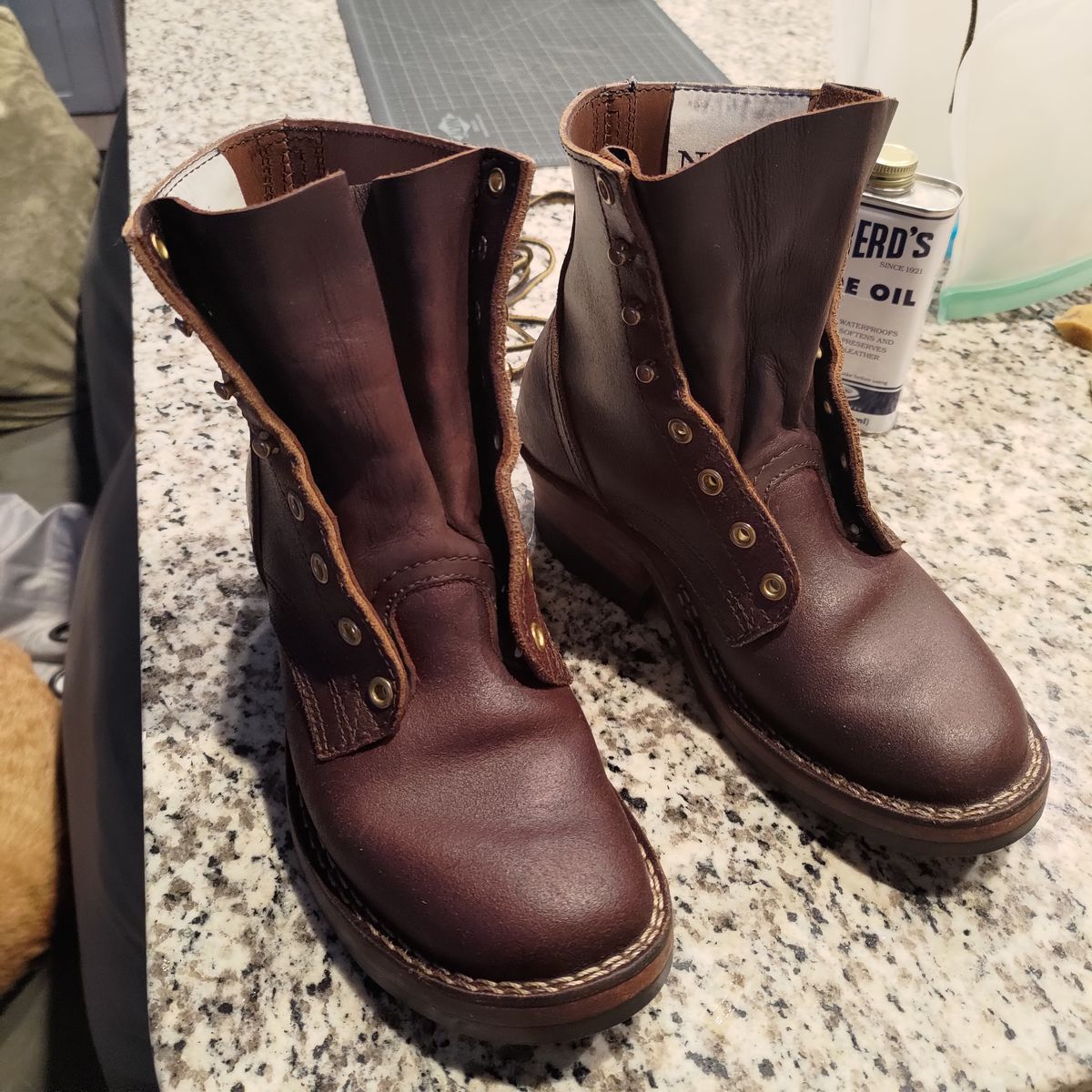 Photo by 3ringCircu5 on August 11, 2025 of the Nicks MTO in Horween Tan Waxed Flesh.