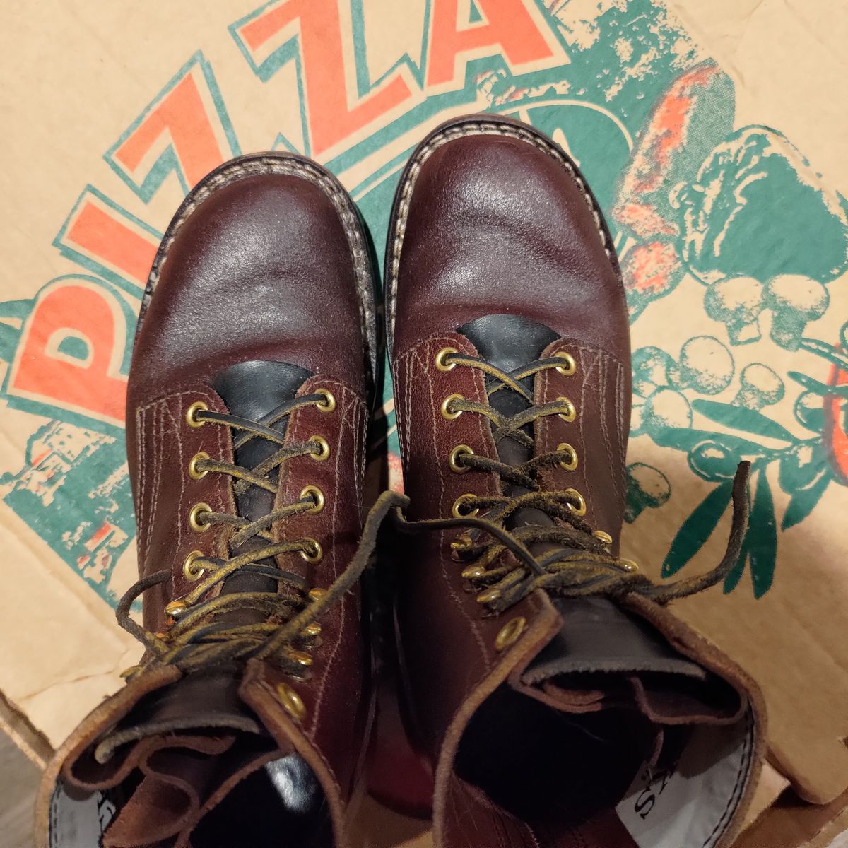 Photo by 3ringCircu5 on June 3, 2026 of the Nicks MTO in Horween Tan Waxed Flesh.