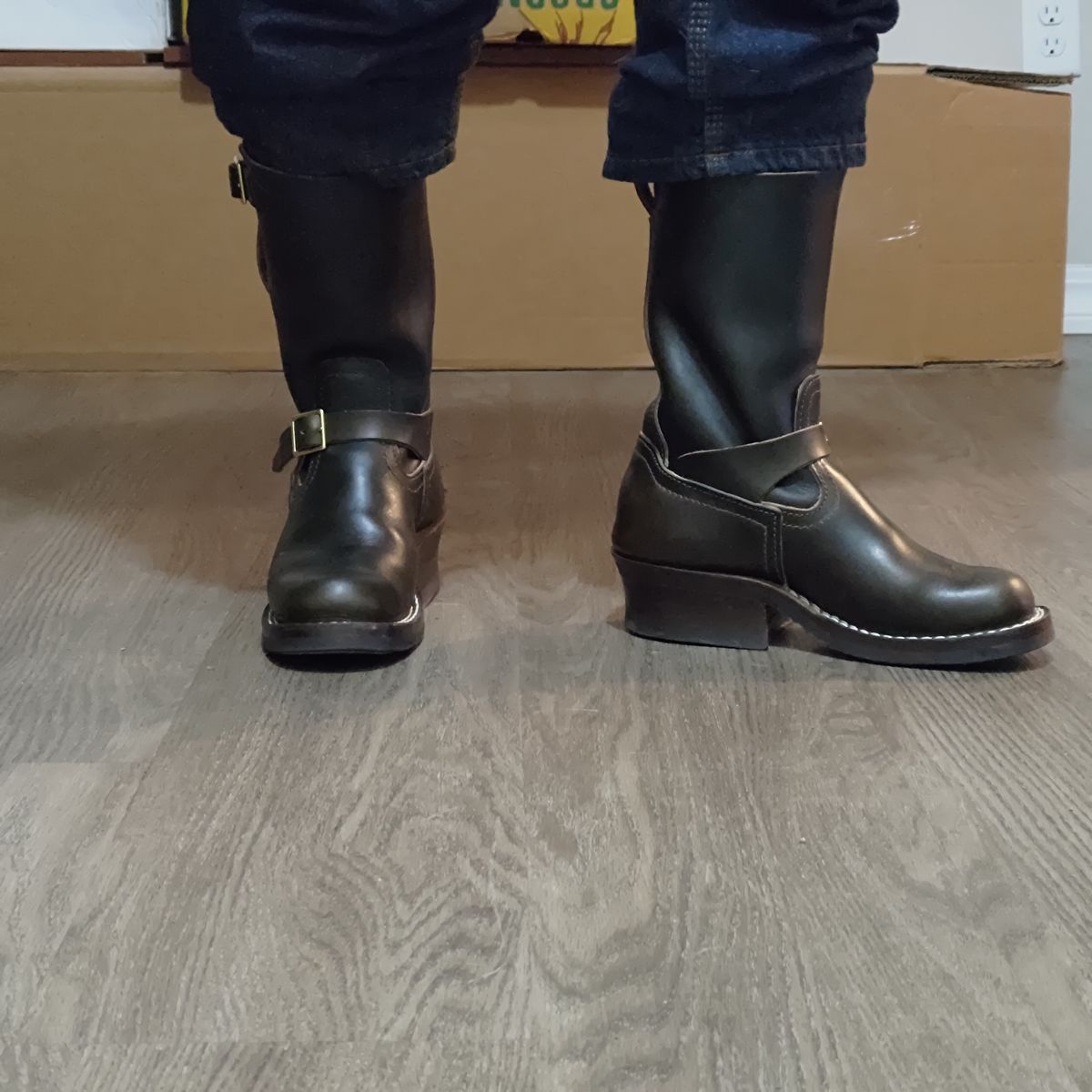 Photo by 3ringCircu5 on December 21, 2025 of the Nicks Pullman in Wickett & Craig Olive Double Stuffed.