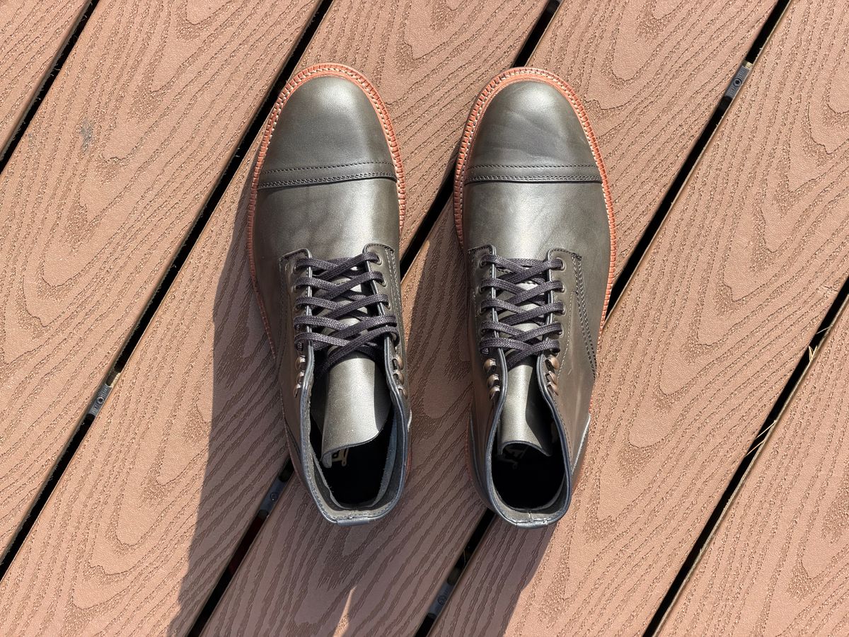 Photo by forbiddenboot on November 4, 2025 of the Parkhurst The Richmond in Maryam Salvia Horsebutt.