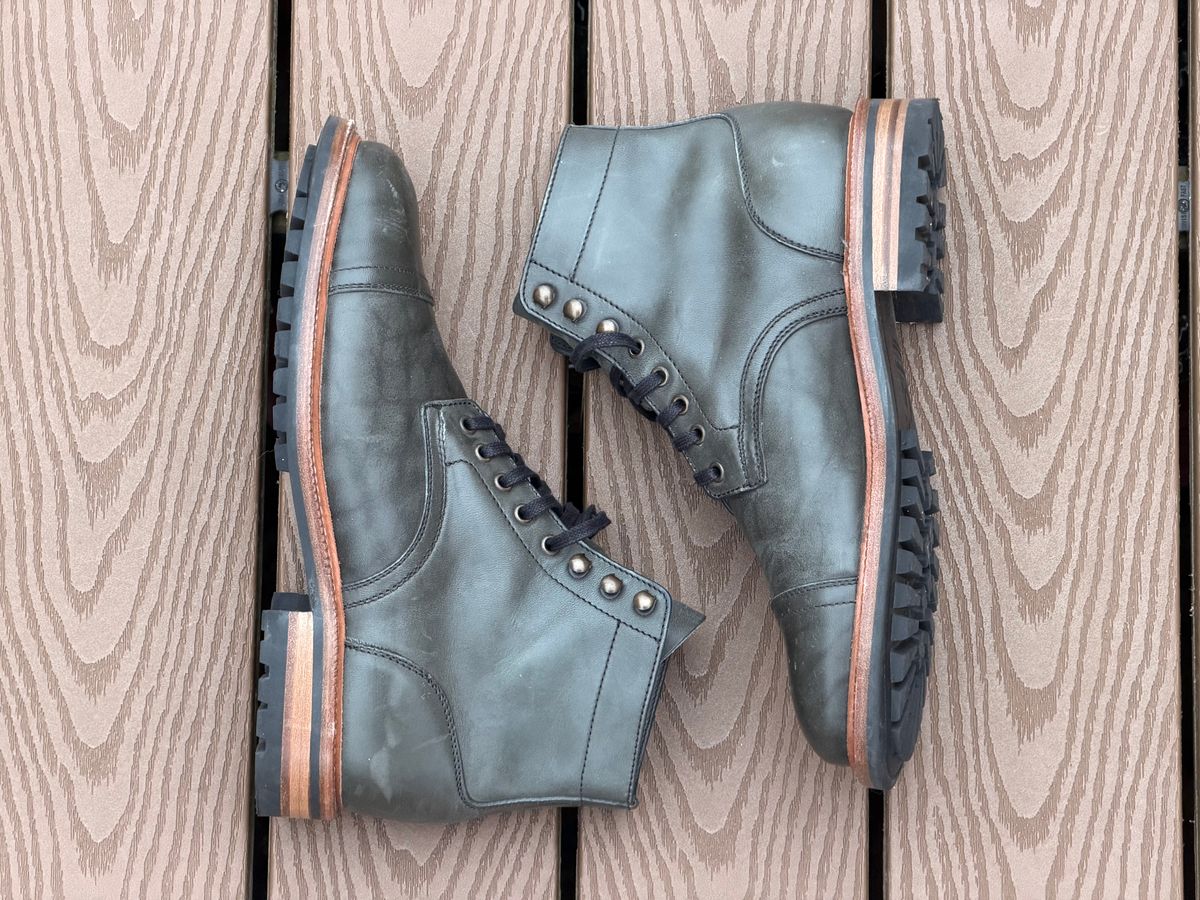 Photo by forbiddenboot on December 5, 2025 of the Parkhurst The Richmond in Maryam Salvia Horsebutt.