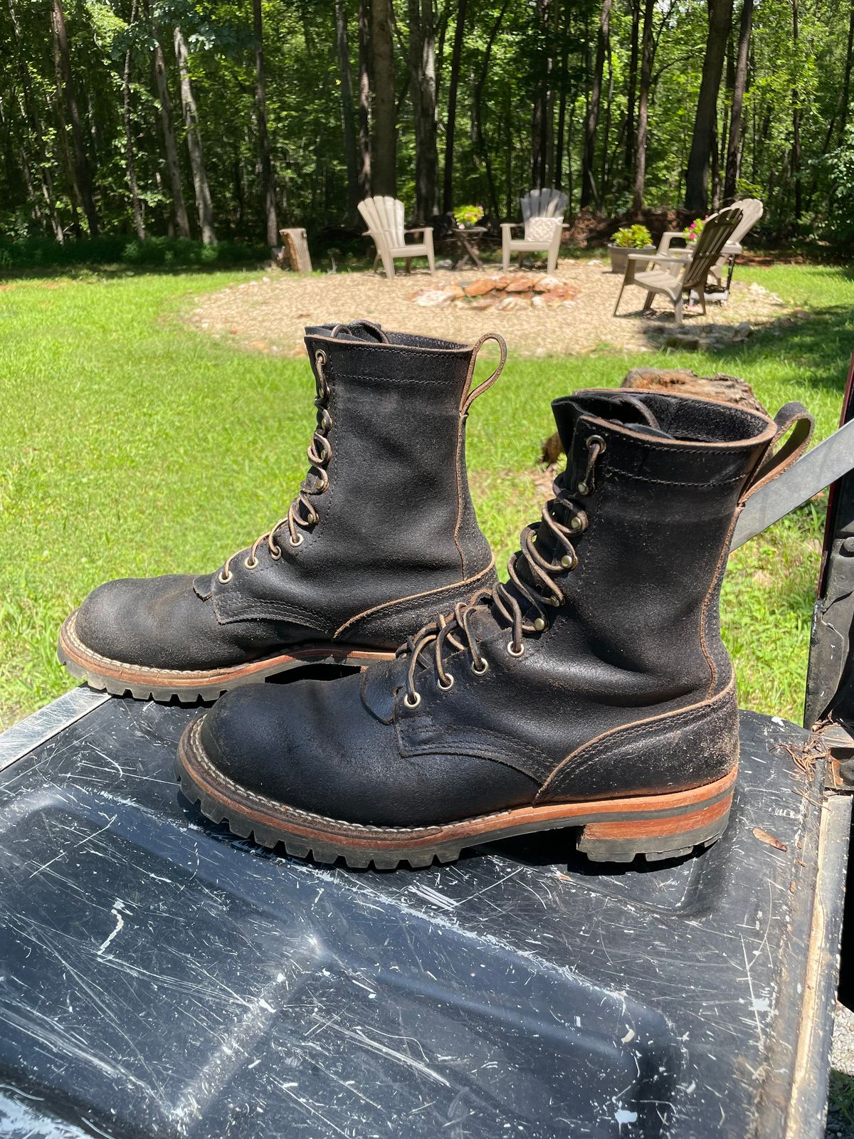 Photo by Odyssey.Rider on July 19, 2025 of the Nicks Overlander in Horween Black Waxed Flesh.