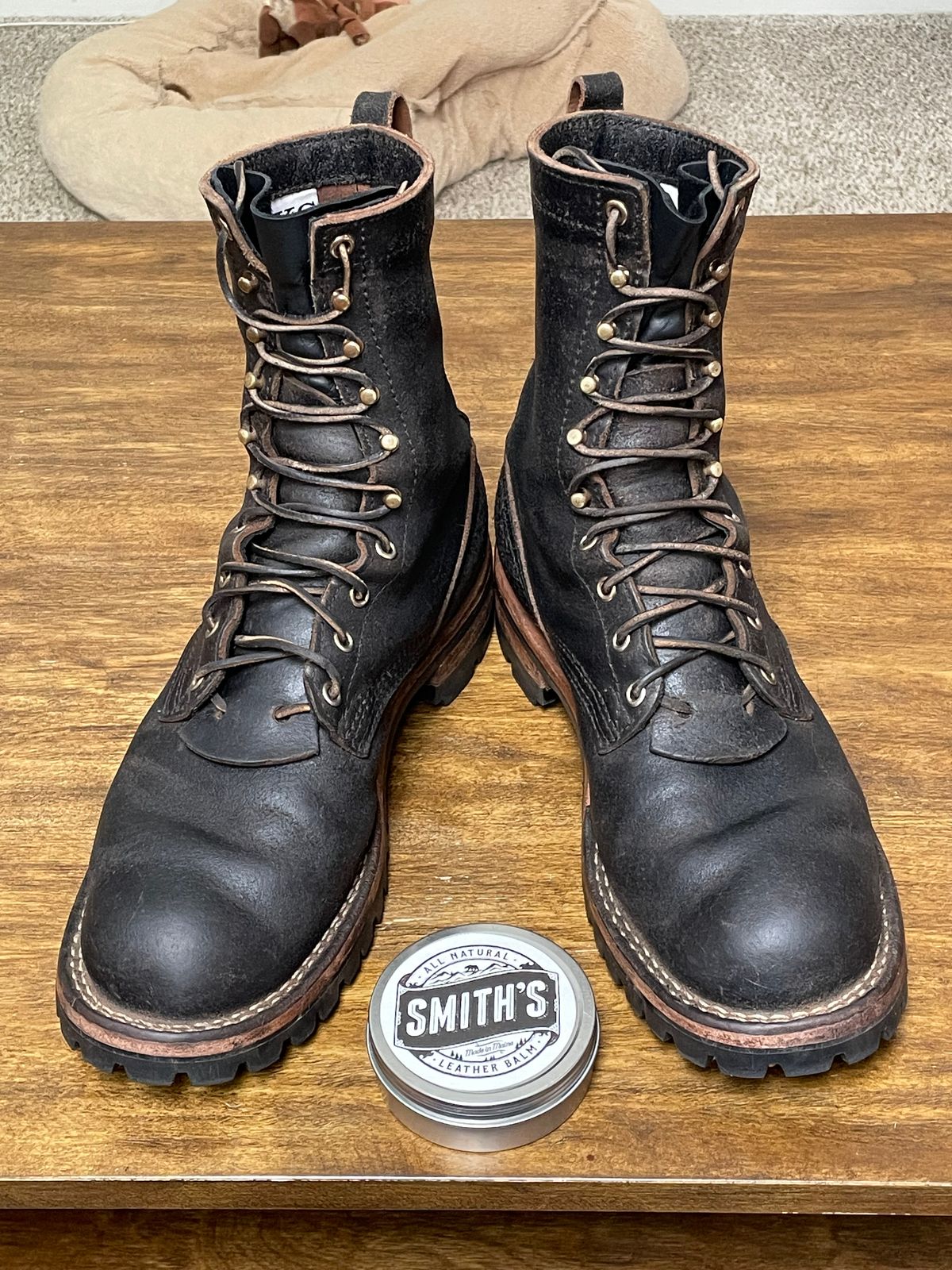 Photo by Odyssey.Rider on September 28, 2025 of the Nicks Overlander in Horween Black Waxed Flesh.