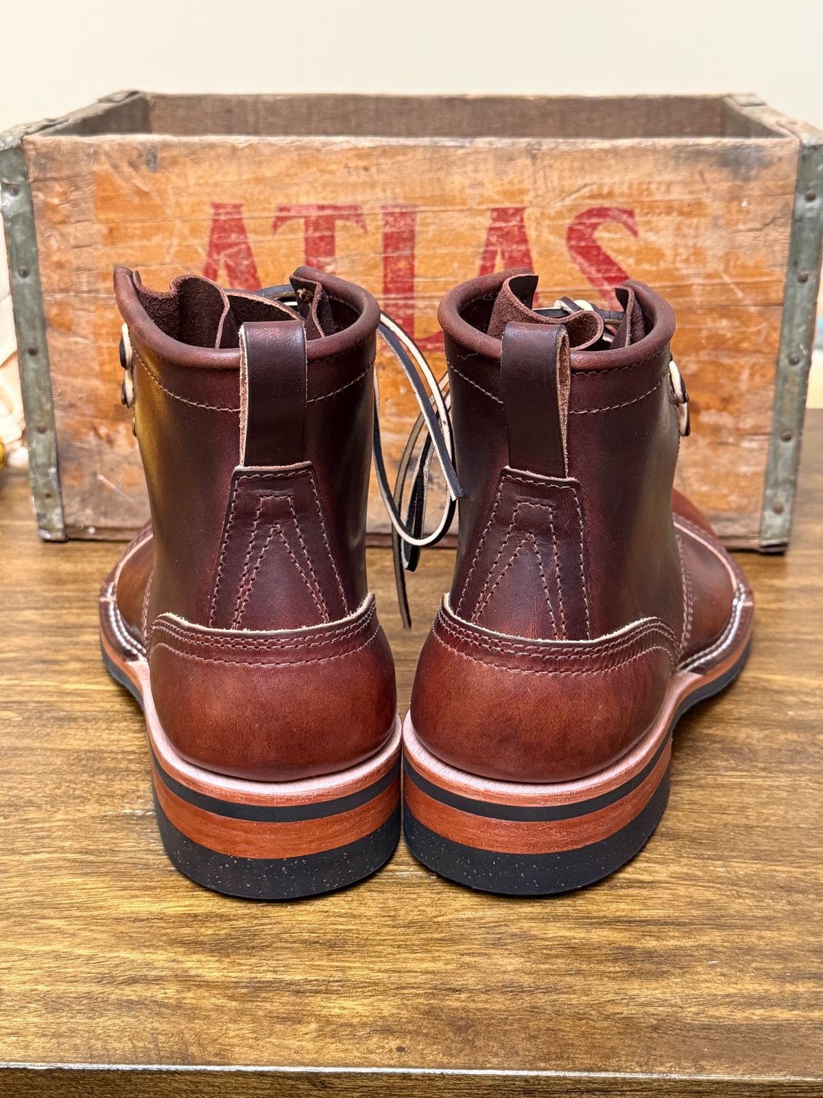 Photo by Odyssey.Rider on October 31, 2025 of the Nicks MTO in Wickett & Craig Buck Brown Double Stuffed.