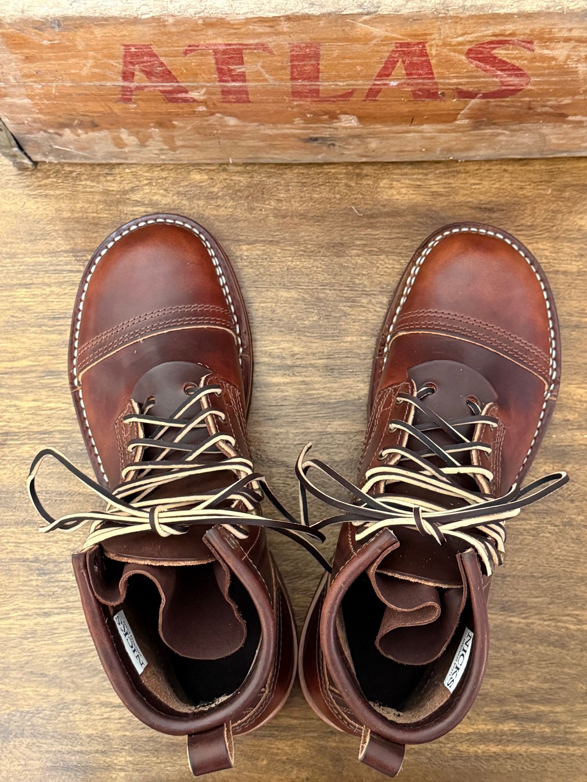 Photo by Odyssey.Rider on October 31, 2025 of the Nicks MTO in Wickett & Craig Buck Brown Double Stuffed.