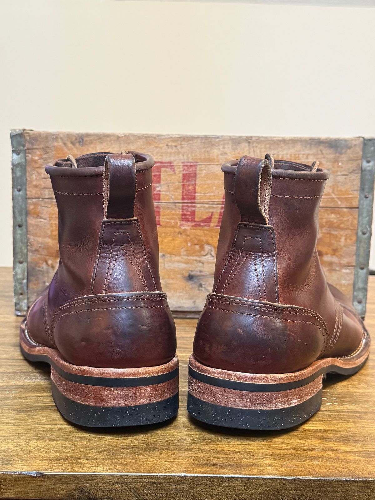 Photo by Odyssey.Rider on December 30, 2025 of the Nicks MTO in Wickett & Craig Buck Brown Double Stuffed.