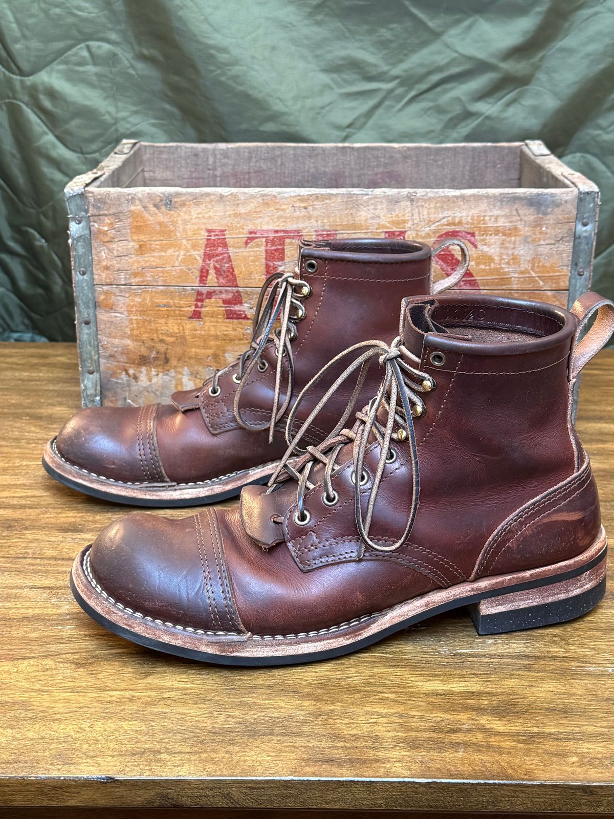 Photo by Odyssey.Rider on February 2, 2026 of the Nicks MTO in Wickett & Craig Buck Brown Double Stuffed.