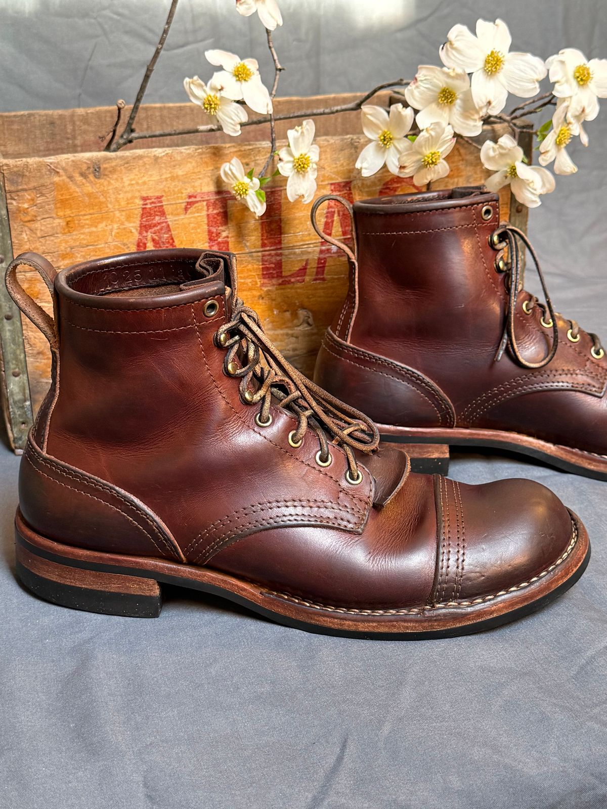 Photo by Odyssey.Rider on April 2, 2026 of the Nicks MTO in Wickett & Craig Buck Brown Double Stuffed.