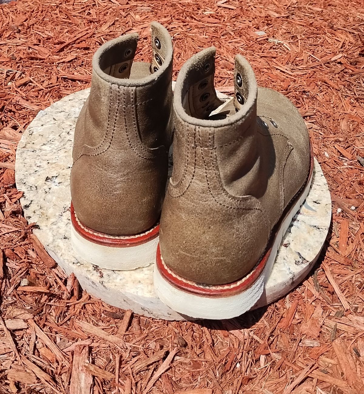 Photo by runt445 on July 20, 2024 of the Georgia Boot Small Batch Casual Boot in Gray Rough Out.